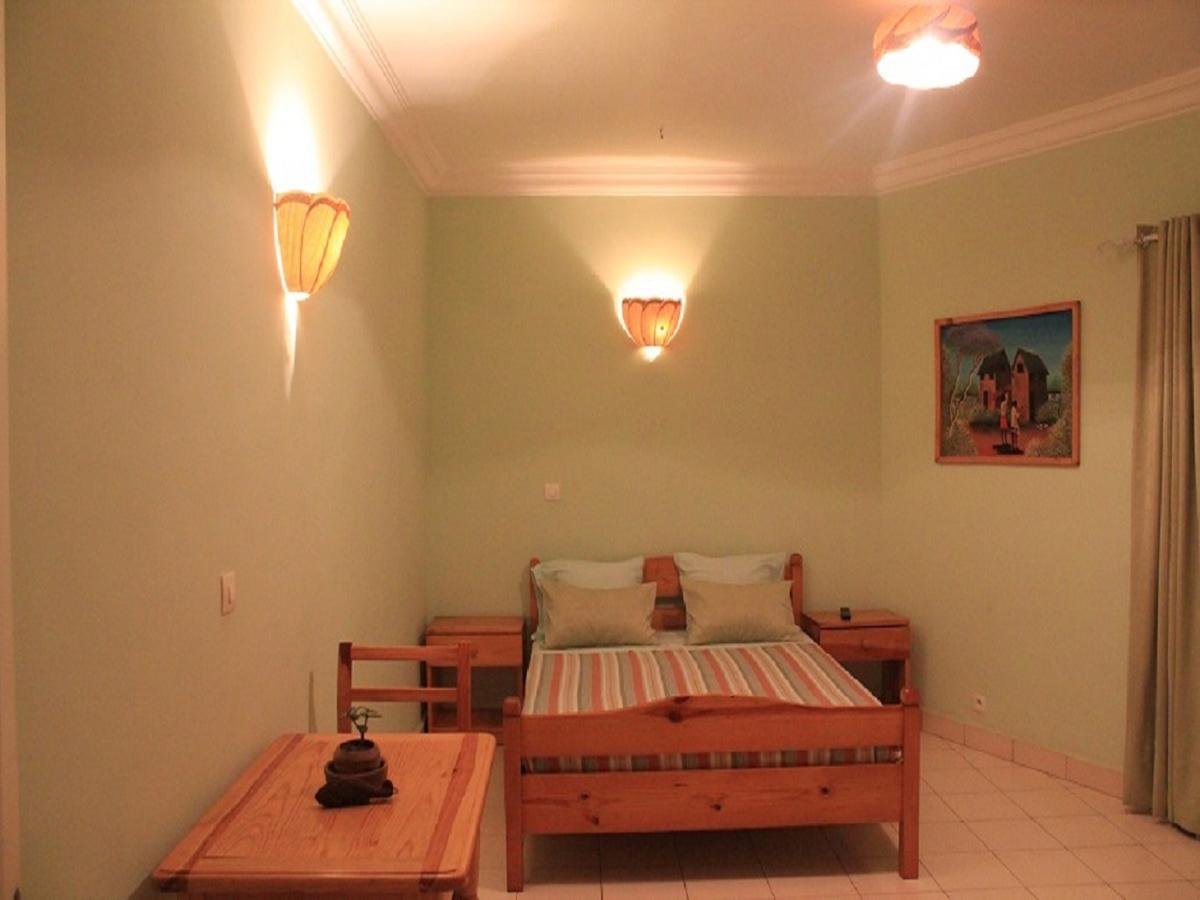 K.Meleon-Hotel อันตานานารีโว ภายนอก รูปภาพ